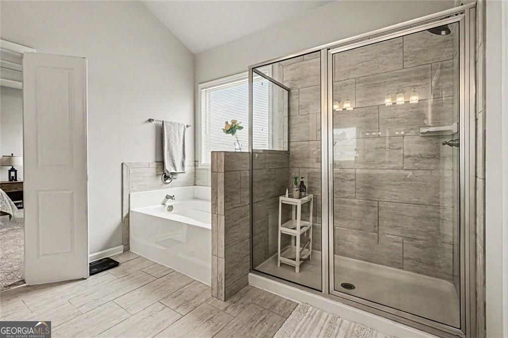 This 2,807 SF, 4-bedroom, 2.5-bath home is nestled in a vibrant commun – image 21