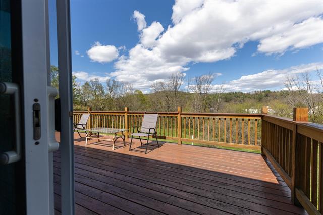 264 264 Chestnut Street, Claremont, New Hampshire, 03743, USA, 6 Bedrooms Bedrooms, ,2 BathroomsBathrooms,Residential,For Sale,264 Chestnut Street,4ecc3a4c-f87c-4c00-99bf-68620d