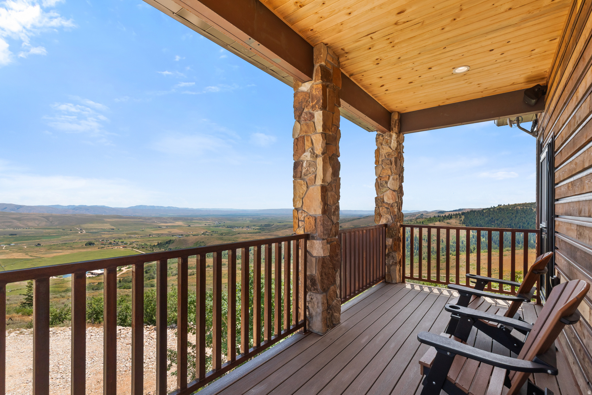Set amid the breathtaking mountains of Bear Lake Valley, Liberty Ranch – image 32