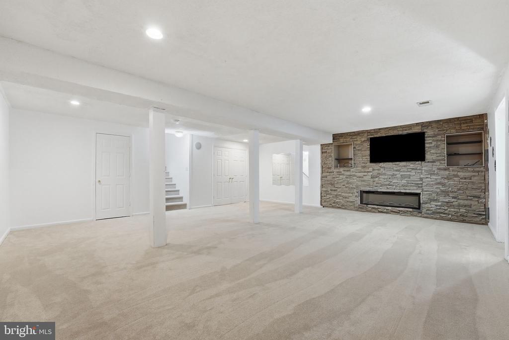 4145 4145 Running Quail Trail, Amissville, Virginia, 20106, USA, 3 Bedrooms Bedrooms, ,4 BathroomsBathrooms,Residential,For Sale,4145 Running Quail Trail,a0101371-3b9d-4316-80f8-affb95