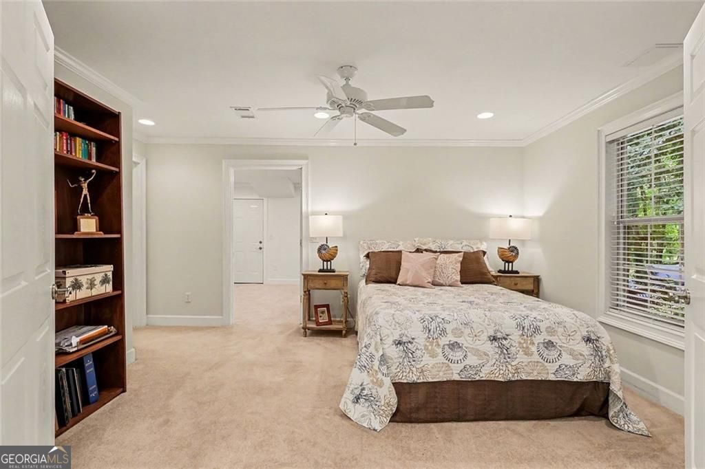 Welcome to this stunning home in beautiful Grayson, Georgia. Professio – image 45