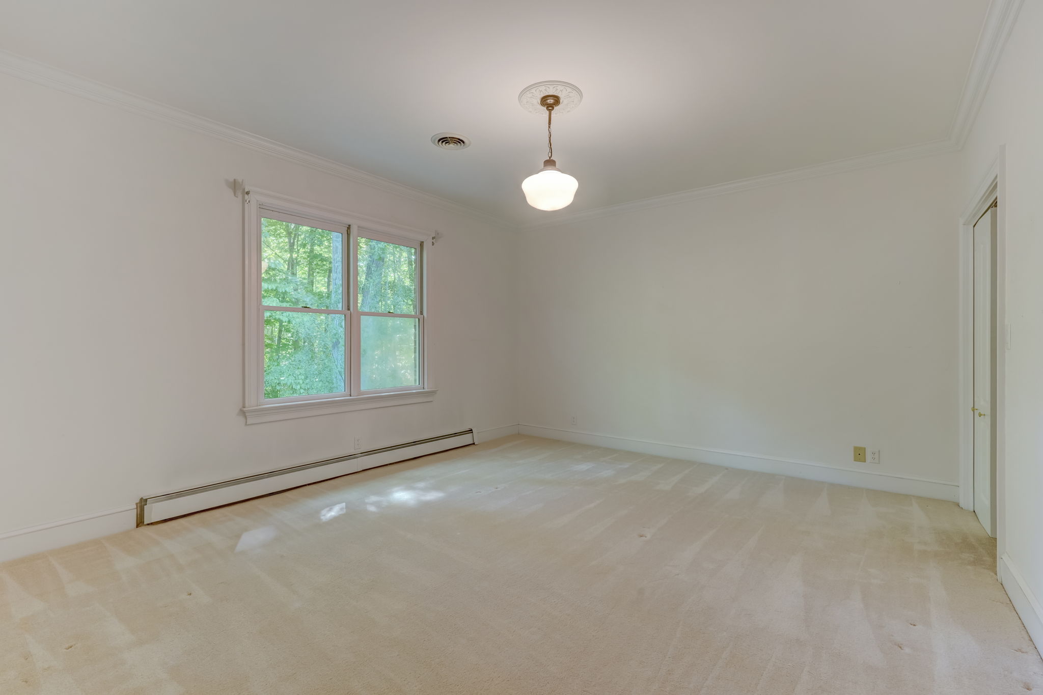 1001 1001 Benton Court, Reidsville, North Carolina, 27320, USA, 4 Bedrooms Bedrooms, ,3 BathroomsBathrooms,Residential,For Sale,1001 Benton Court,8c217206-1778-462f-8973-03fa24