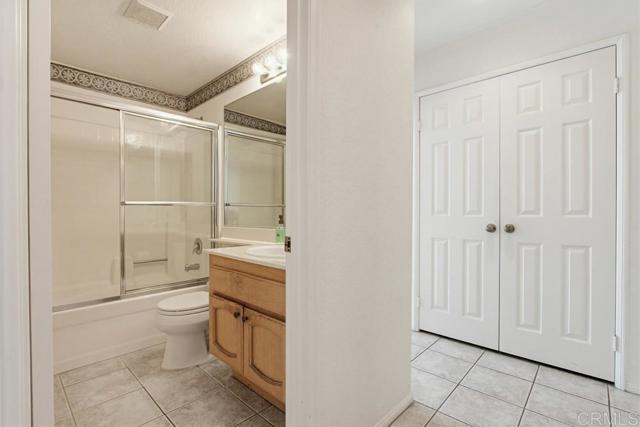 2194 2194 Luz Wy, Oceanside, California, 92056, USA, 3 Bedrooms Bedrooms, ,2 BathroomsBathrooms,Residential,For Sale,2194 Luz Wy,NDP2604585