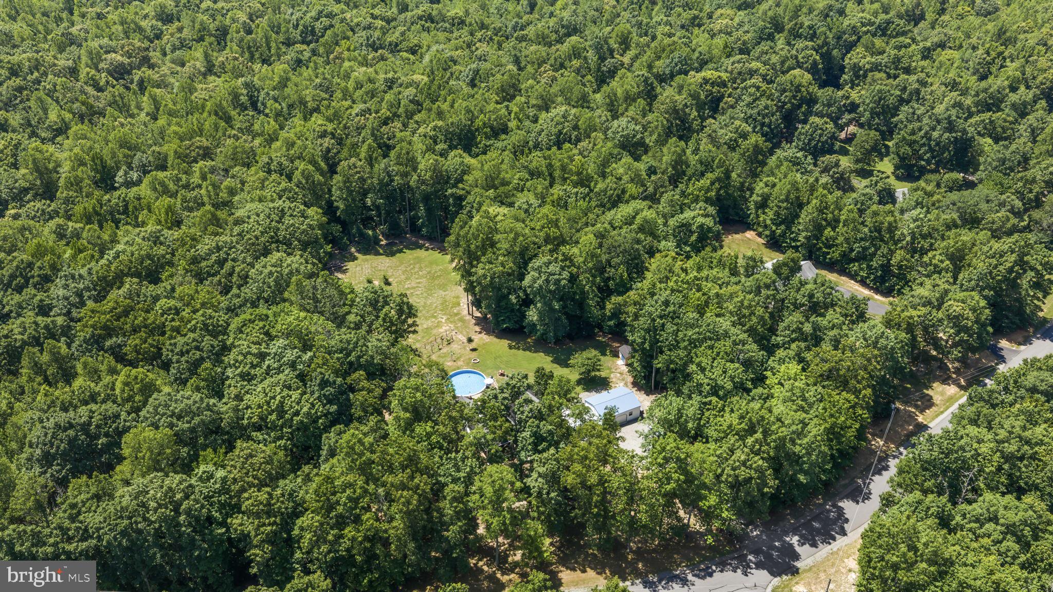 621 621 Ridgemont Drive, Louisa, Virginia, 23093, USA, 5 Bedrooms Bedrooms, ,3 BathroomsBathrooms,Residential,For Sale,621 Ridgemont Drive,VALA2010174