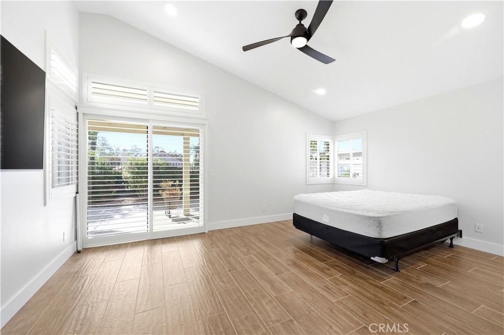 Welcome to resort-style living in The Colony, one of Murrietas most de – image 25
