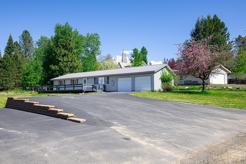 1605 1605 Lawrence Drive, McCall, Idaho, 83638, USA, 3 Bedrooms Bedrooms, ,1 BathroomBathrooms,Residential,For Sale,1605 Lawrence Drive,873d3972-1379-420d-9f20-d03e7d