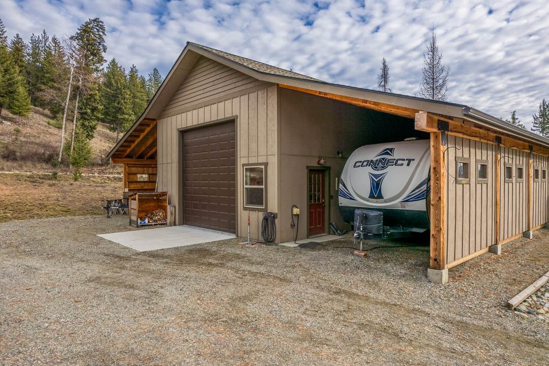 427 427 Wood Duck Lane, Bonners Ferry, Idaho, 83805, USA, 3 Bedrooms Bedrooms, ,2 BathroomsBathrooms,Residential,For Sale,427 Wood Duck Lane,cc178308-f014-4d2e-ac5a-8c284a
