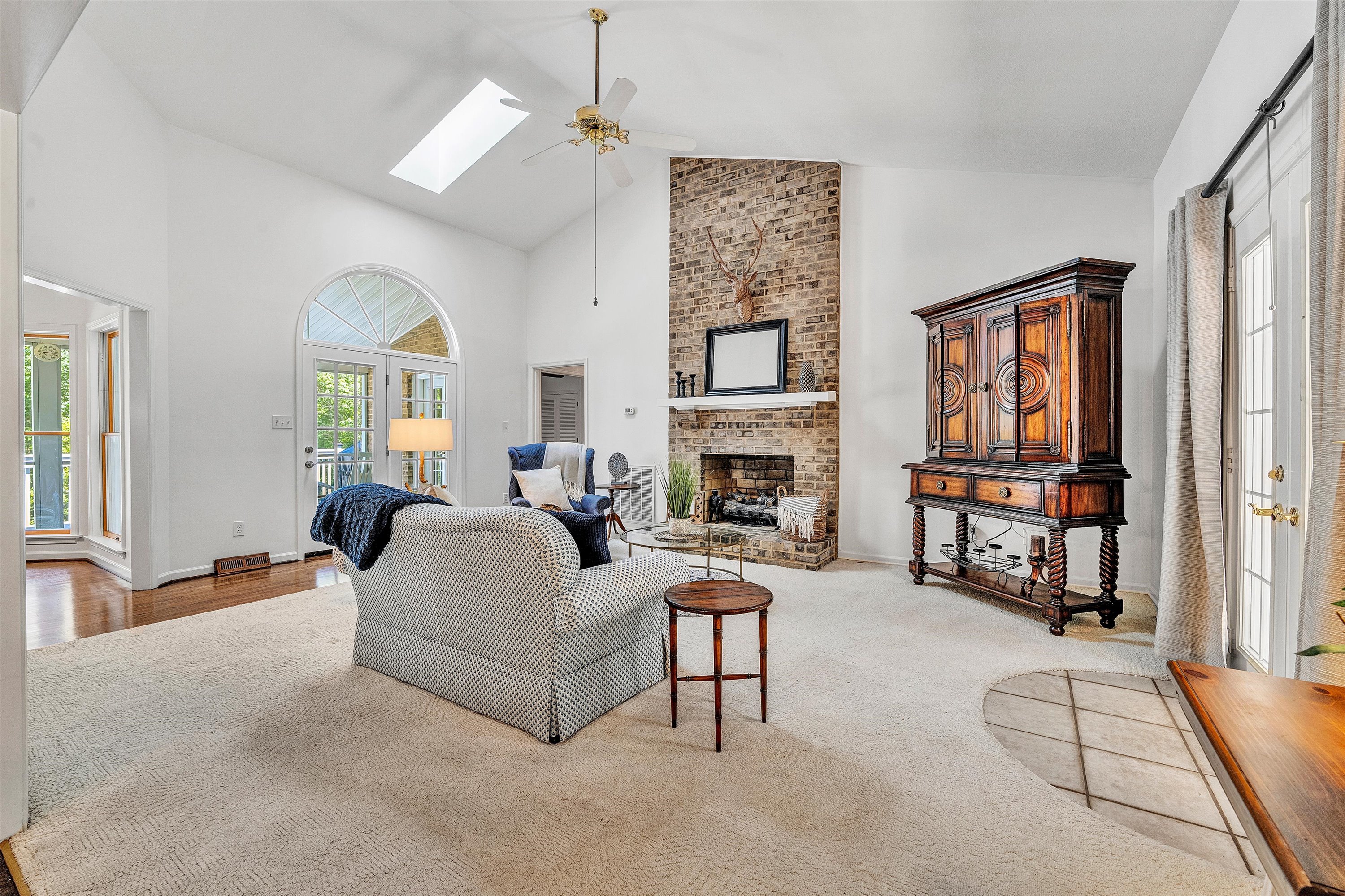 Custom-built and beautifully maintained, this 3-bedroom, 2-bath home o – image 6