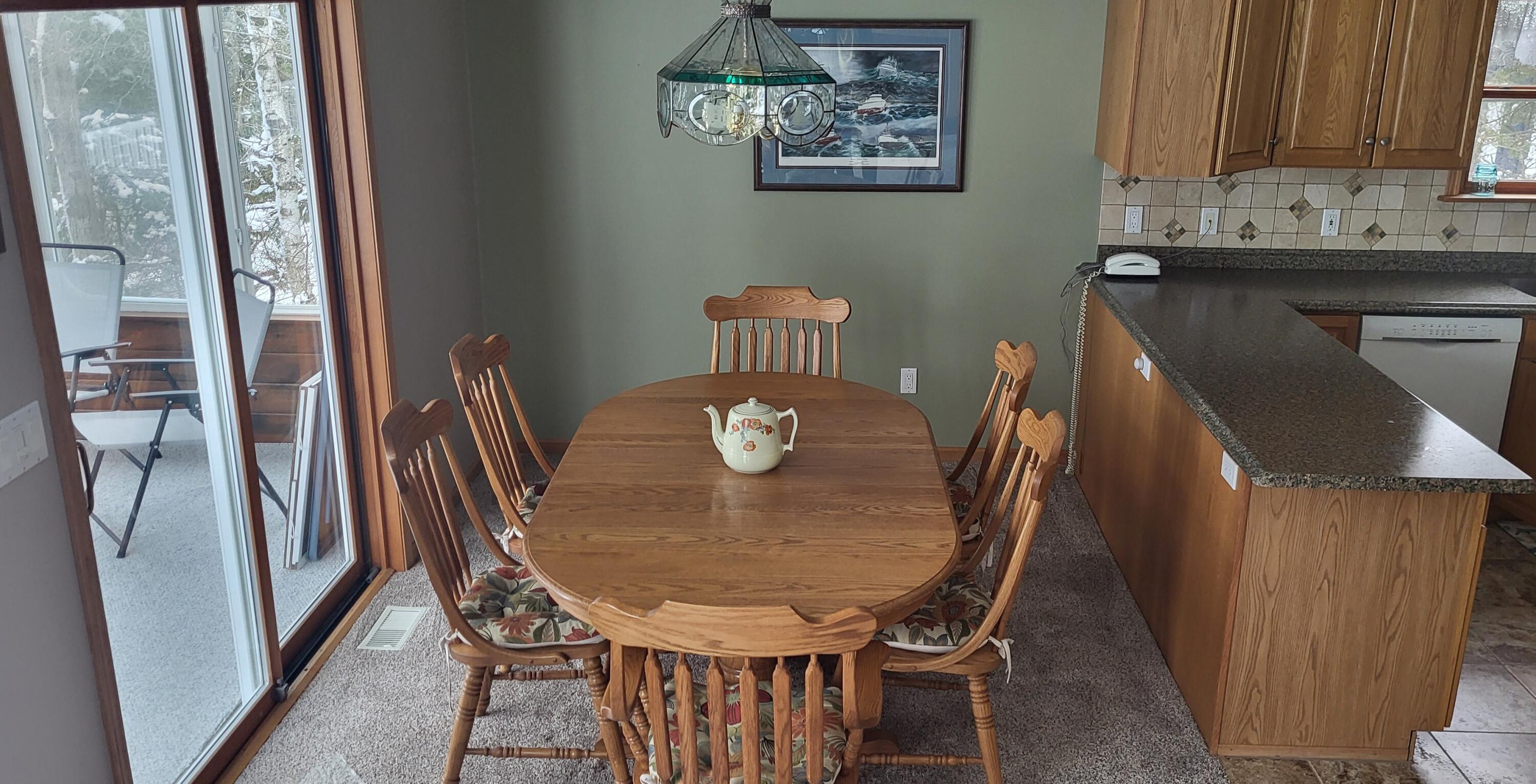 This one-owner ranch home on Lake Huron offers a perfect blend of comf – image 7