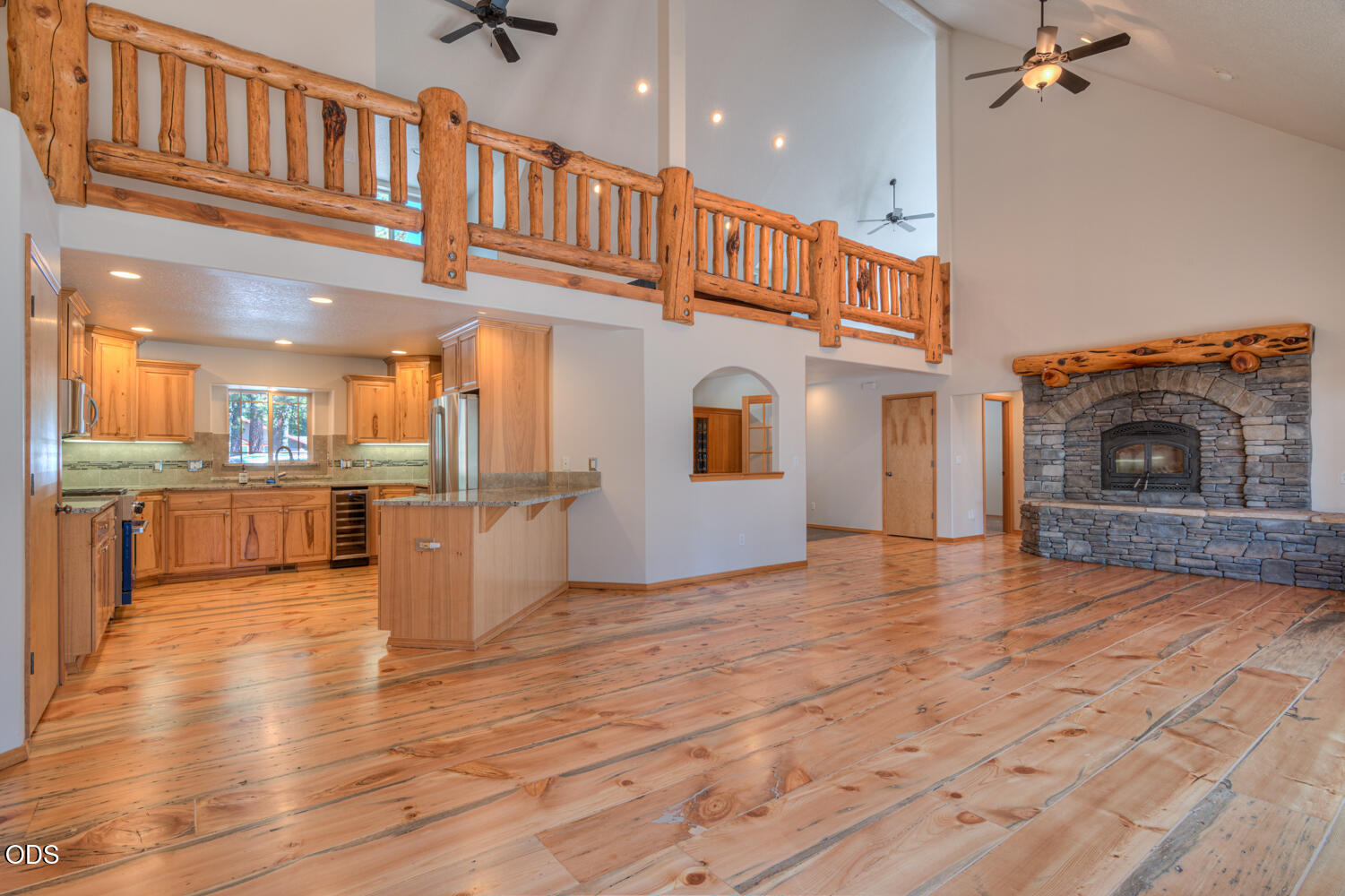 17879 17879 Kodiak Lane, Bend, Oregon, 97707, USA, 5 Bedrooms Bedrooms, ,3 BathroomsBathrooms,Residential,For Sale,17879 Kodiak Lane,220213741