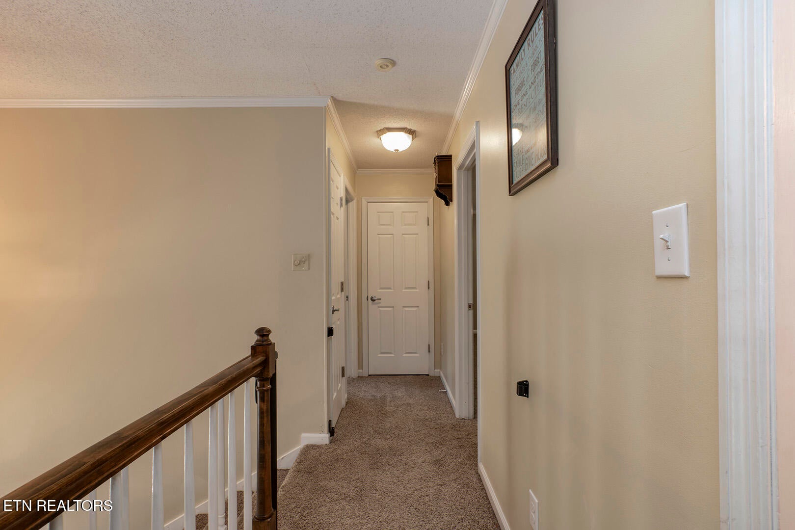 Are you looking for a wonderful home in a desired subdivision in a gre – image 33