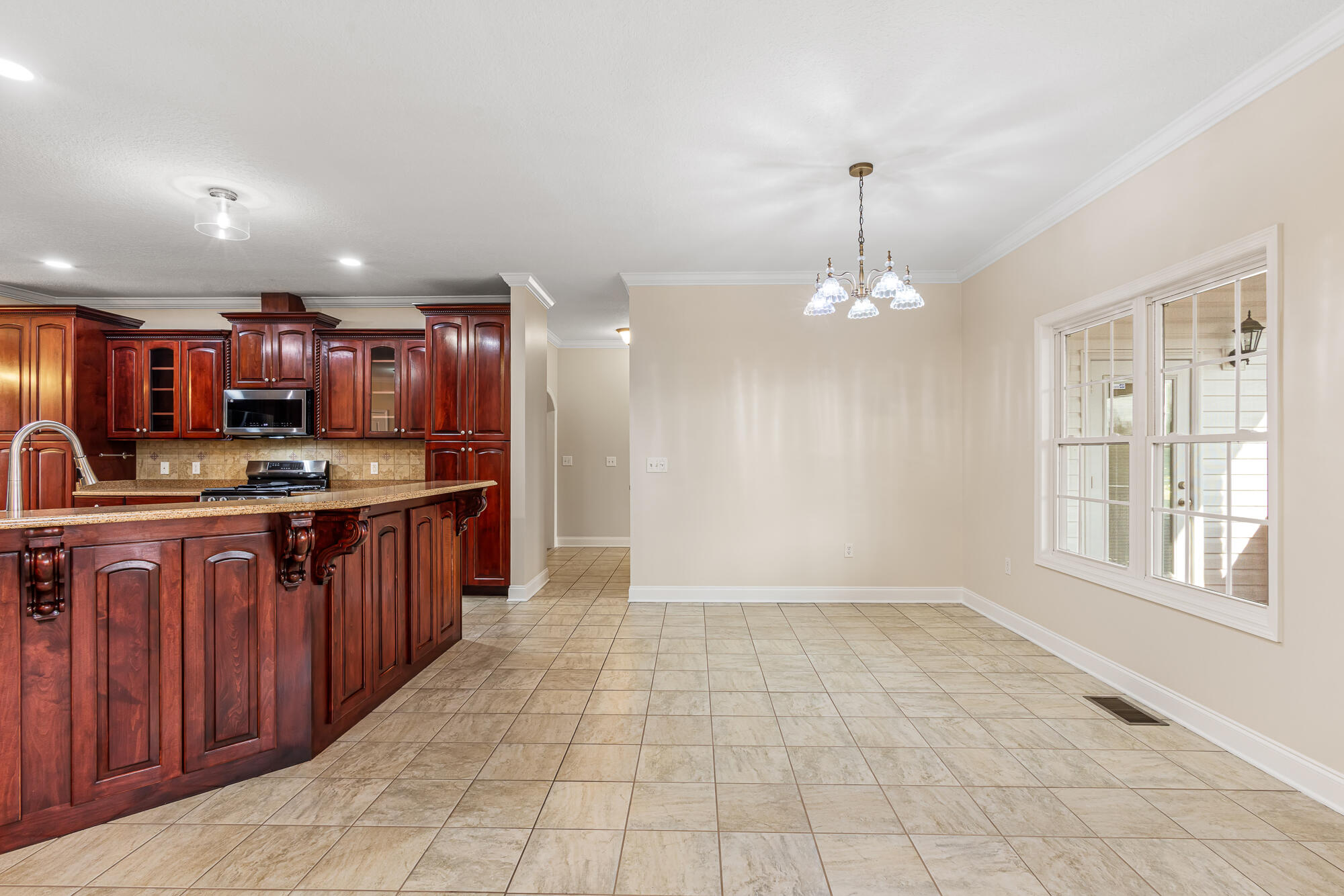 504 504 Lynnwood Drive, Athens, Tennessee, 37303, USA, 4 Bedrooms Bedrooms, ,4 BathroomsBathrooms,Residential,For Sale,504 Lynnwood Drive,20260134