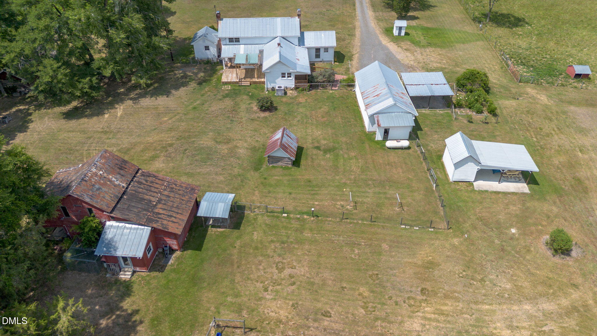 2204 2204 Us-158, Oxford, North Carolina, 27565, USA, 2 Bedrooms Bedrooms, ,2 BathroomsBathrooms,Residential,For Sale,2204 Us-158,10175135