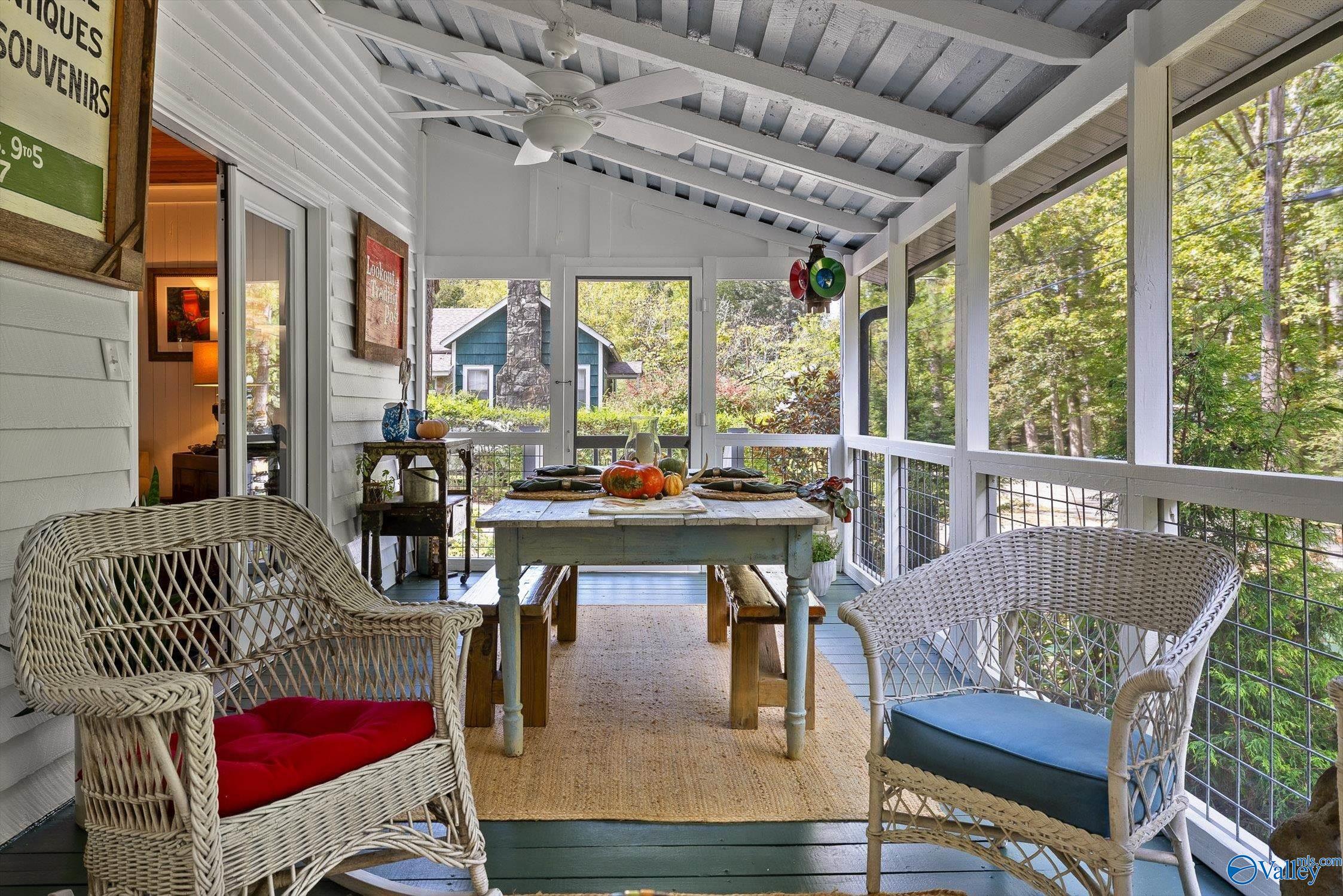 Irreplaceable Mentone charm meets thoughtful updates. Built in 1935, t – image 6