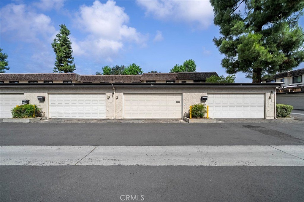 South of Arrow Hy, North of Puddingstone Dr and off San Dimas Ave – image 24