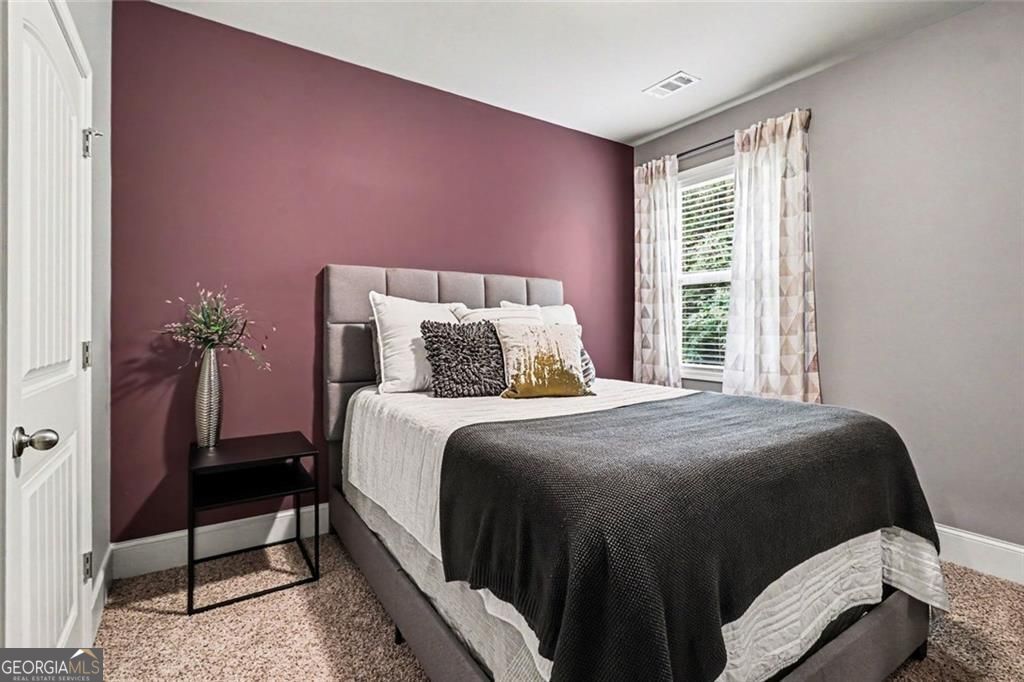 Why wait months for new construction when you can move right into a be – image 16