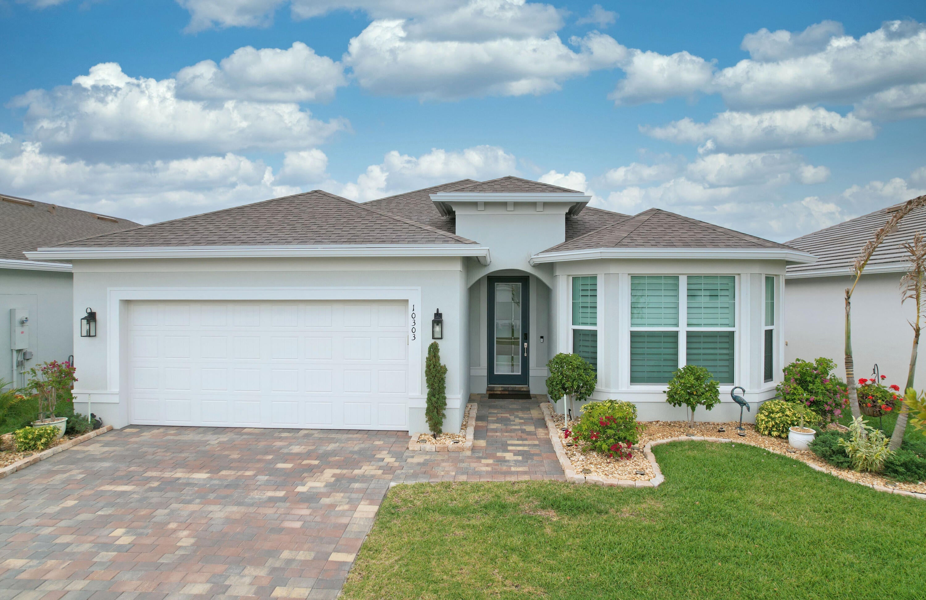 This exquisite expanded Mystique model in Del Webb at Tradition showca – image 1
