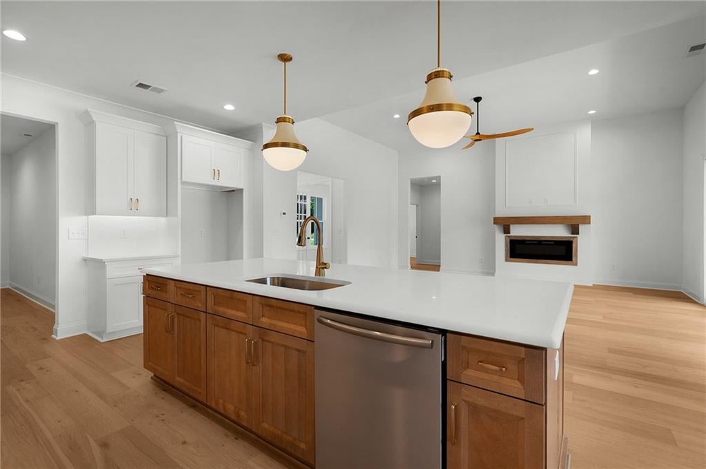 220 220 Copper Mountain Road Ne, Calhoun, Georgia, 30701, USA, 3 Bedrooms Bedrooms, ,4 BathroomsBathrooms,Residential,For Sale,220 Copper Mountain Road Ne,7787925