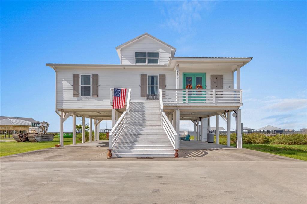 Waterfront home situated on open water on the northern end of Big Lake – image 1