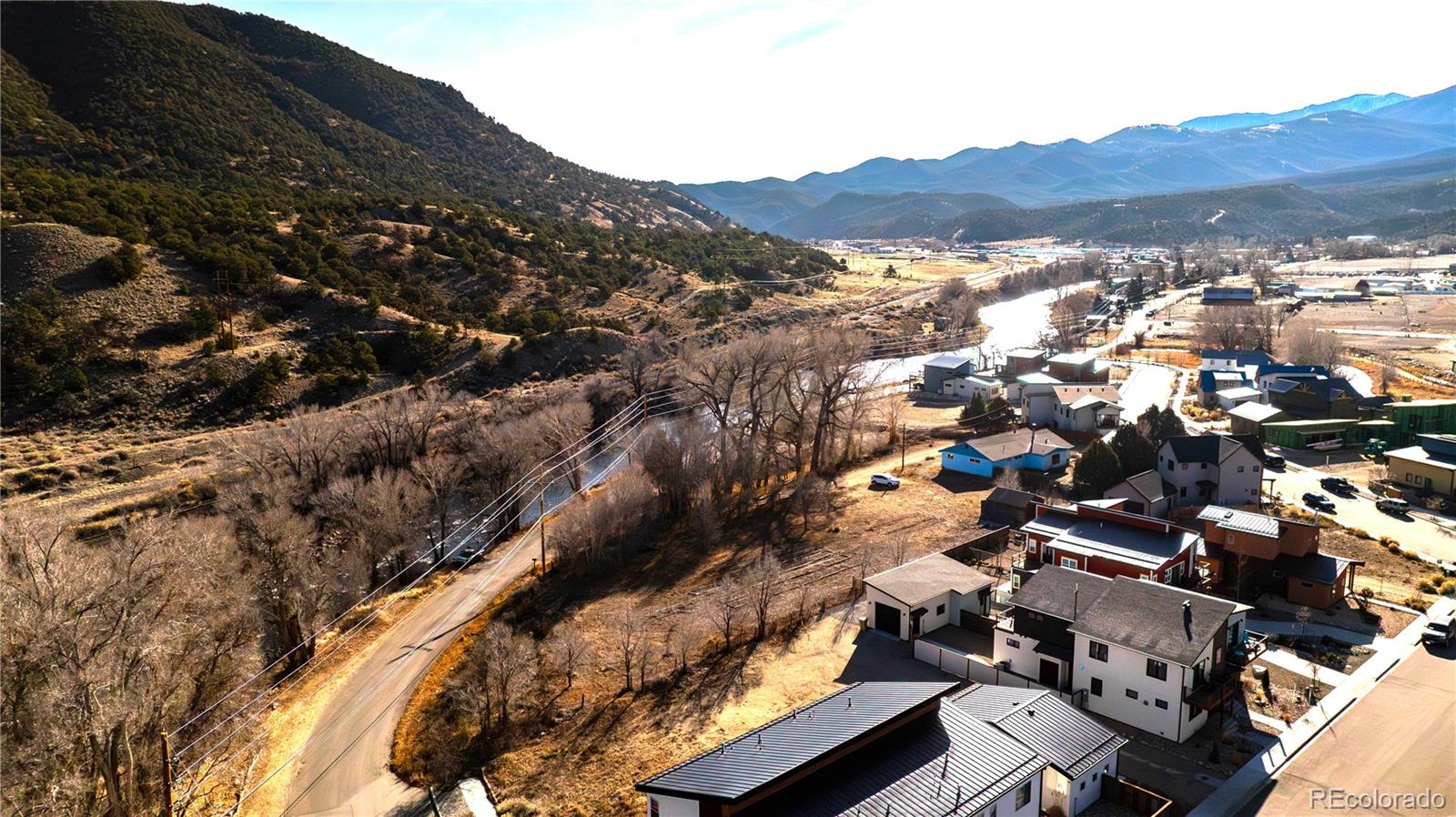 7193 7193 County Road 105, Salida, Colorado, 81201, USA, 4 Bedrooms Bedrooms, ,1 BathroomBathrooms,Residential,For Sale,7193 County Road 105,5263541