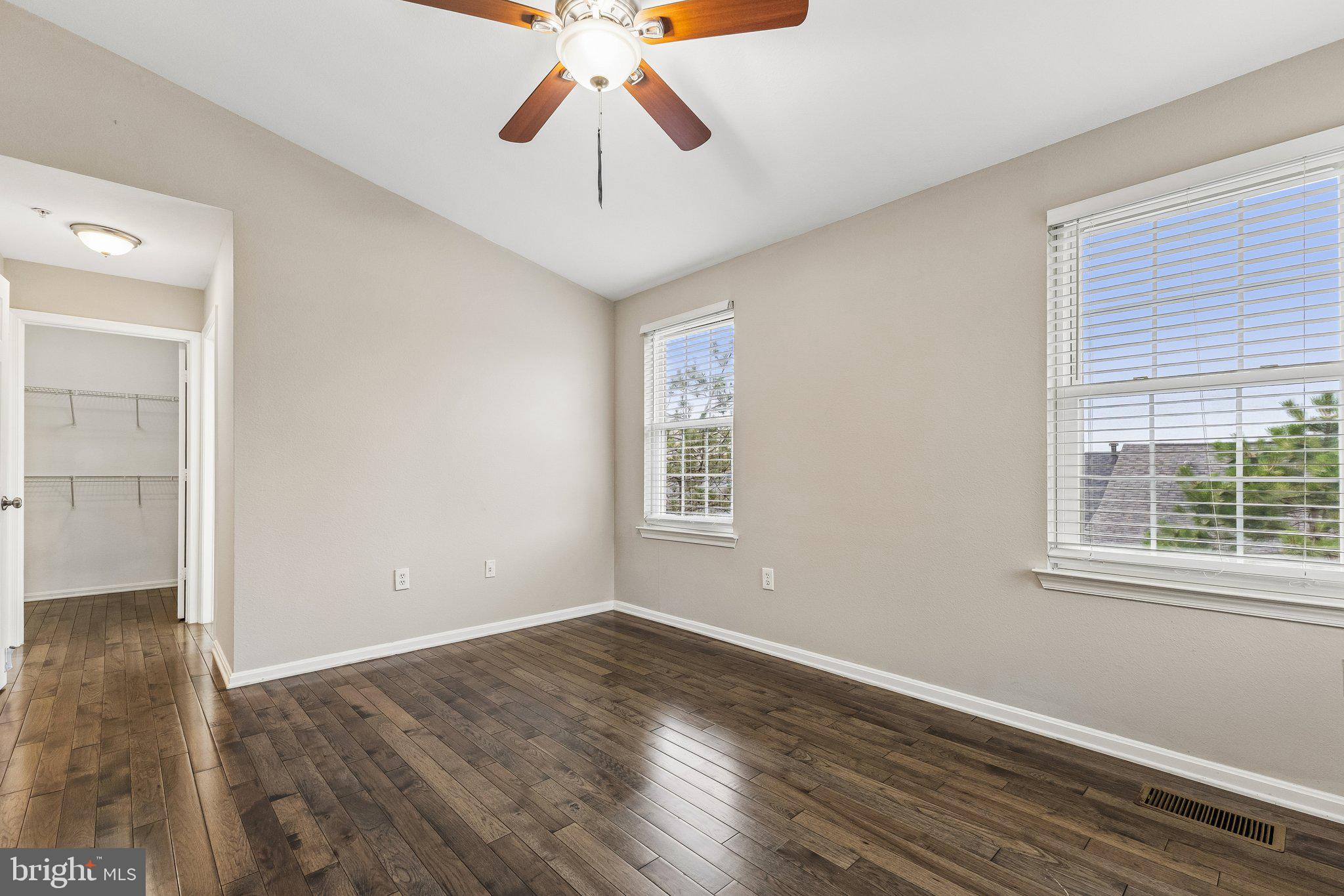 4542 4542 Superior Square, Fairfax, Virginia, 22033, USA, 3 Bedrooms Bedrooms, ,3 BathroomsBathrooms,Residential,For Sale,4542 Superior Square,VAFX2313172