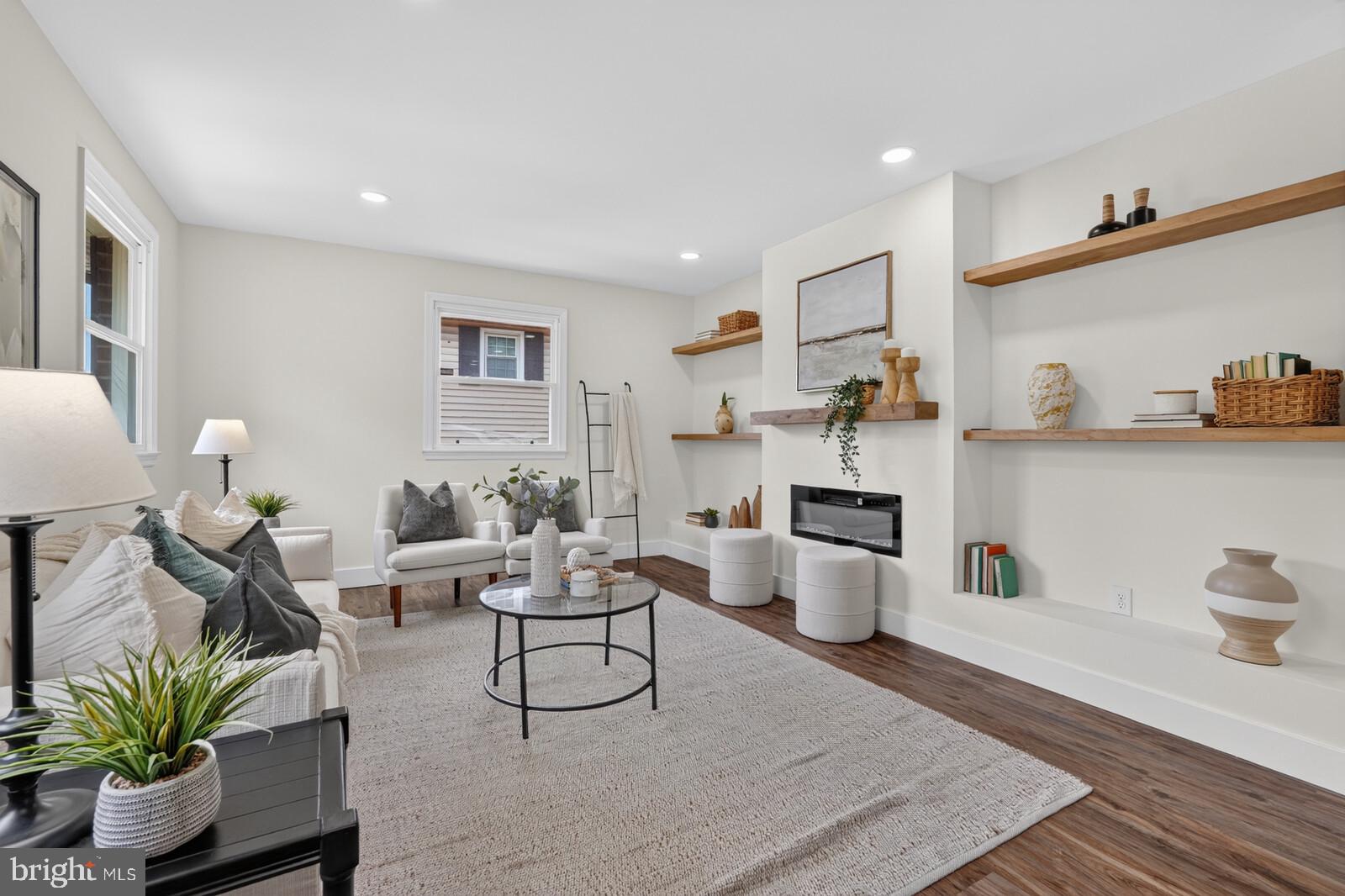 Beautifully Renovated Single-Family Home in Sought-After Kettering – 5 – image 6