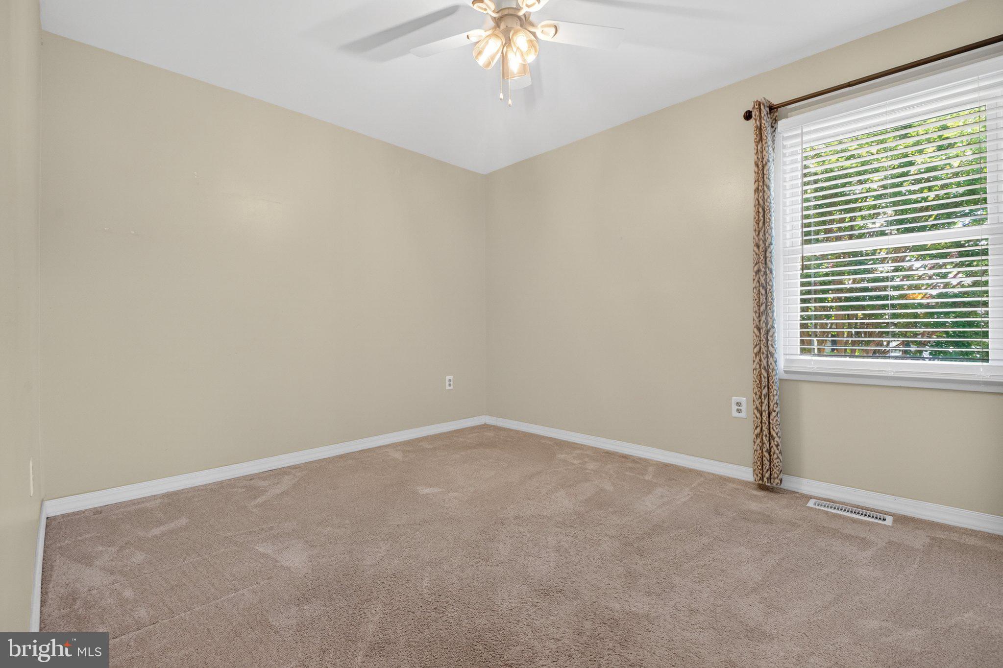 2526 2526 Symphony Lane, Gambrills, Maryland, 21054, USA, 3 Bedrooms Bedrooms, ,3 BathroomsBathrooms,Residential,For Sale,2526 Symphony Lane,75409378-d874-4499-80ba-becd0a