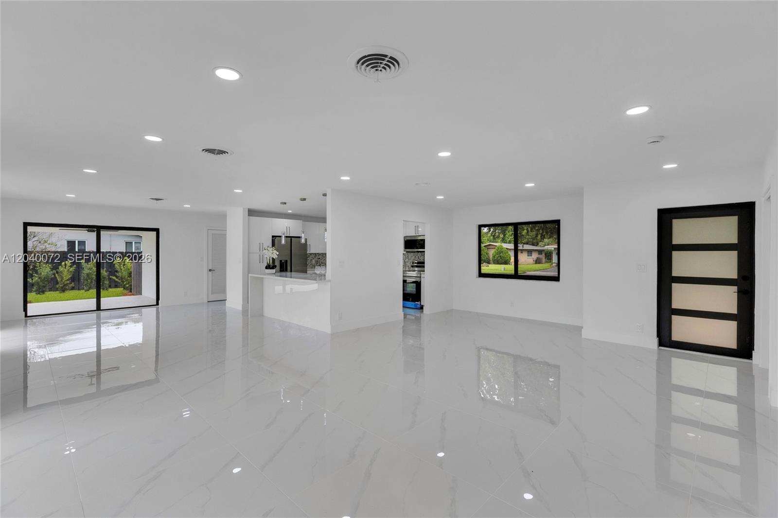 6940 6940 NW 6th St, Plantation, Florida, 33317, USA, 3 Bedrooms Bedrooms, ,2 BathroomsBathrooms,Residential,For Sale,6940 NW 6th St,A12040072
