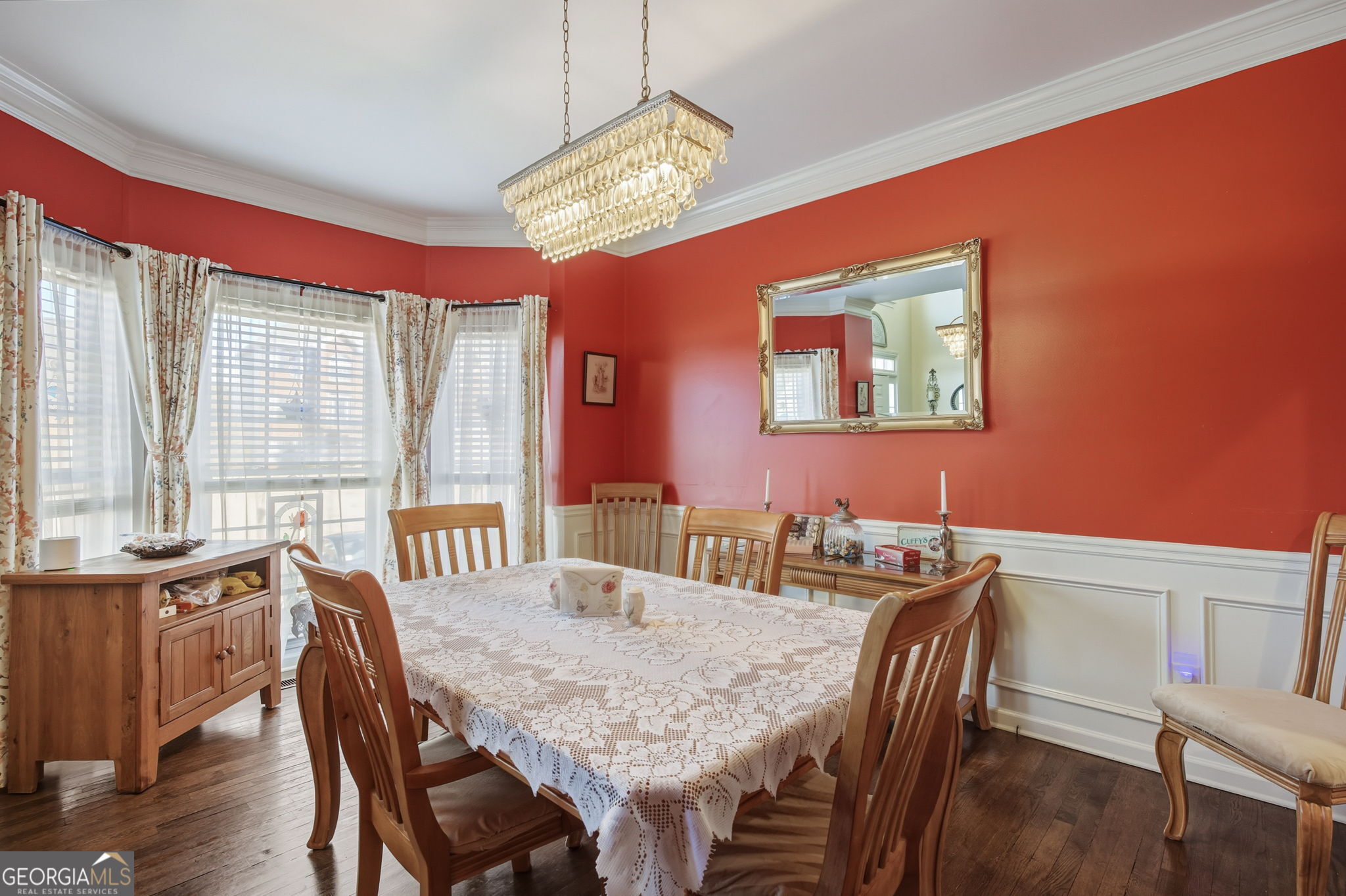 Welcome to this 2 Story home with 4 bedrooms, 3 baths and a partially – image 10