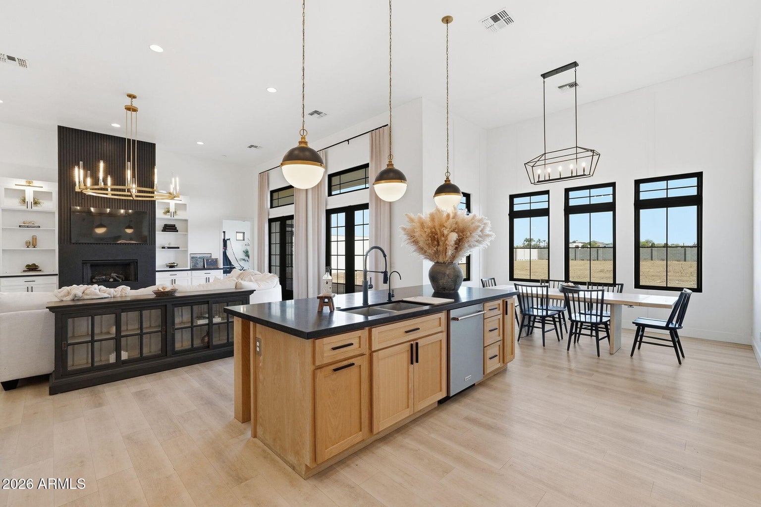 Tucked inside a gated neighborhood of Encanto Real on the edge of Quee – image 16