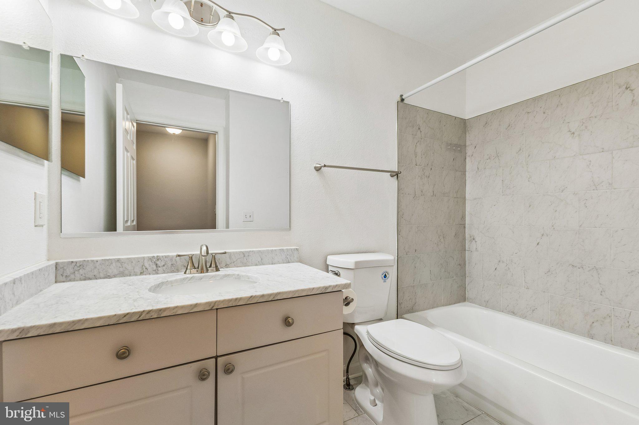 4542 4542 Superior Square, Fairfax, Virginia, 22033, USA, 3 Bedrooms Bedrooms, ,3 BathroomsBathrooms,Residential,For Sale,4542 Superior Square,VAFX2313172