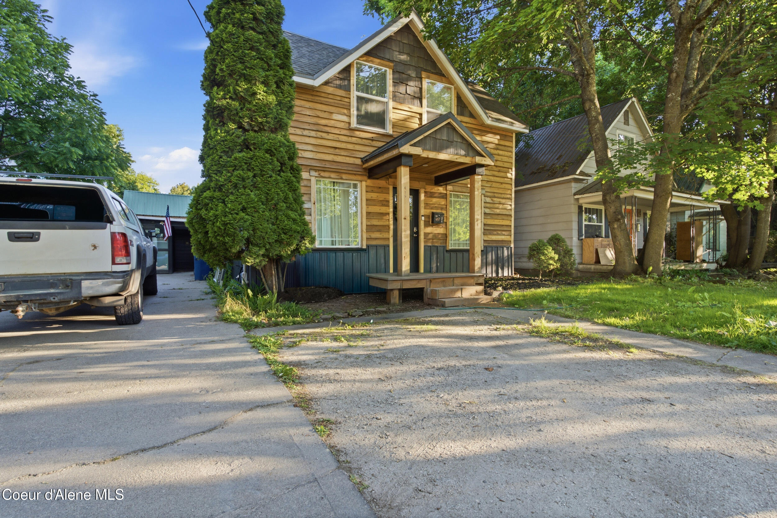417 417 N Pine St, Sandpoint, Idaho, 83864, USA, ,Residential,For Sale,417 N Pine St,26-1642