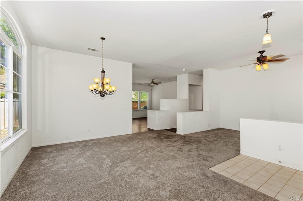 Welcome to this beautifully maintained single-story home located in a – image 5