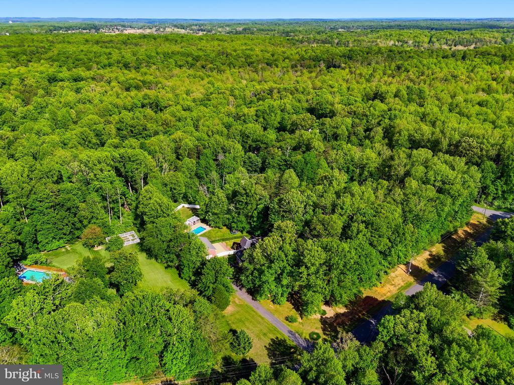4145 4145 Running Quail Trail, Amissville, Virginia, 20106, USA, 3 Bedrooms Bedrooms, ,4 BathroomsBathrooms,Residential,For Sale,4145 Running Quail Trail,a0101371-3b9d-4316-80f8-affb95