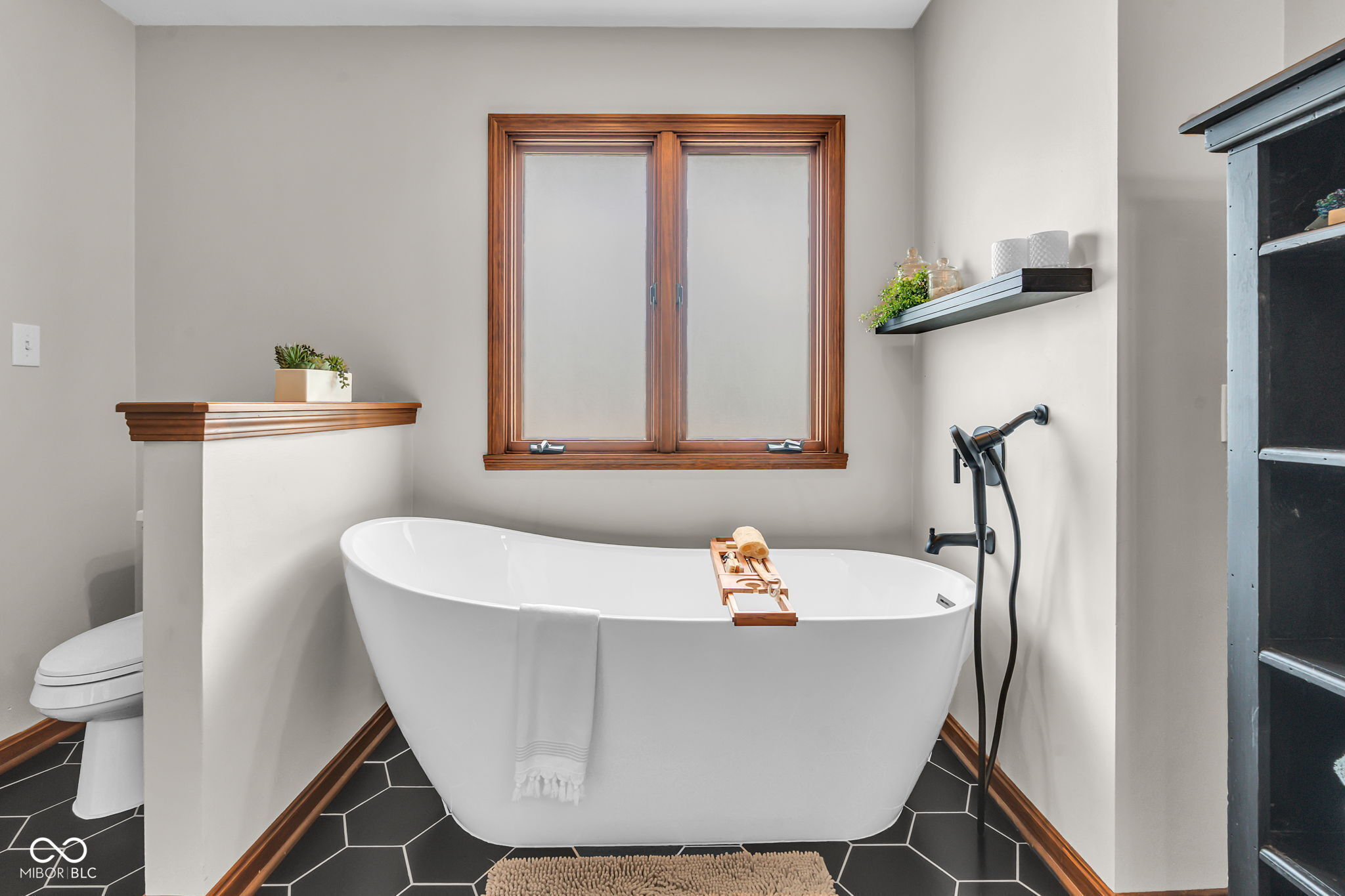 Step inside and instantly feel at home in this custom brick Cape Cod n – image 18