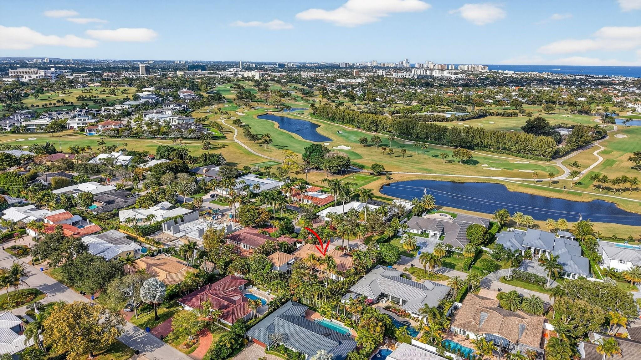 Rare & remarkable resort-style estate, set on an expansive lot in one – image 95