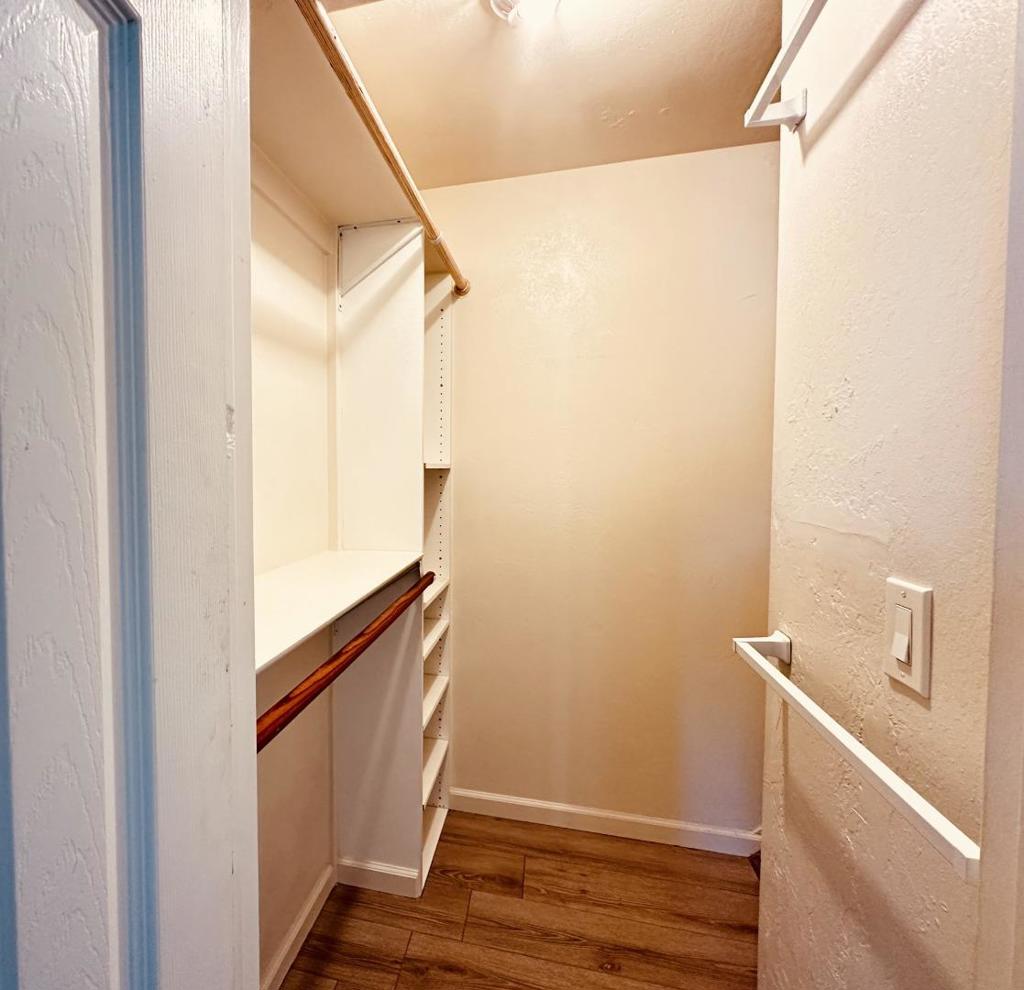 Who Wouldnt Want to live in desirable Capitola Knolls Community! Nestl – image 13