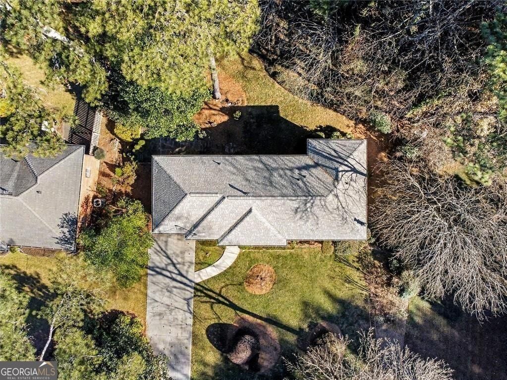Classic four bedroom ranch in the Lakeside High School district. Step – image 36