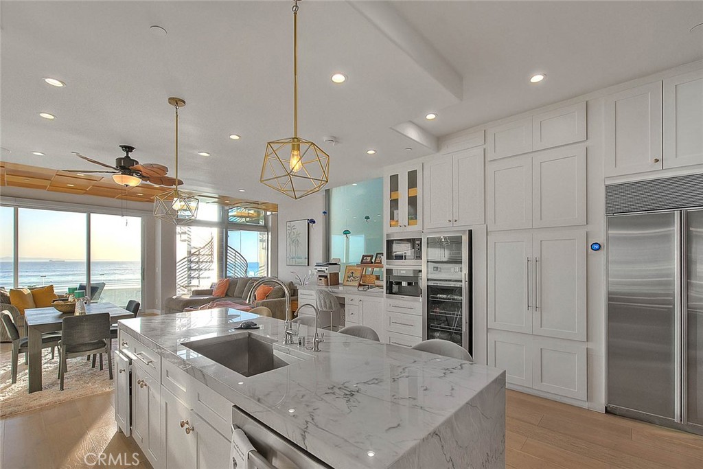 99 99 A Surfside, Surfside, California, 90743, USA, 4 Bedrooms Bedrooms, ,4 BathroomsBathrooms,Residential,For Sale,99 A Surfside,CV26025098