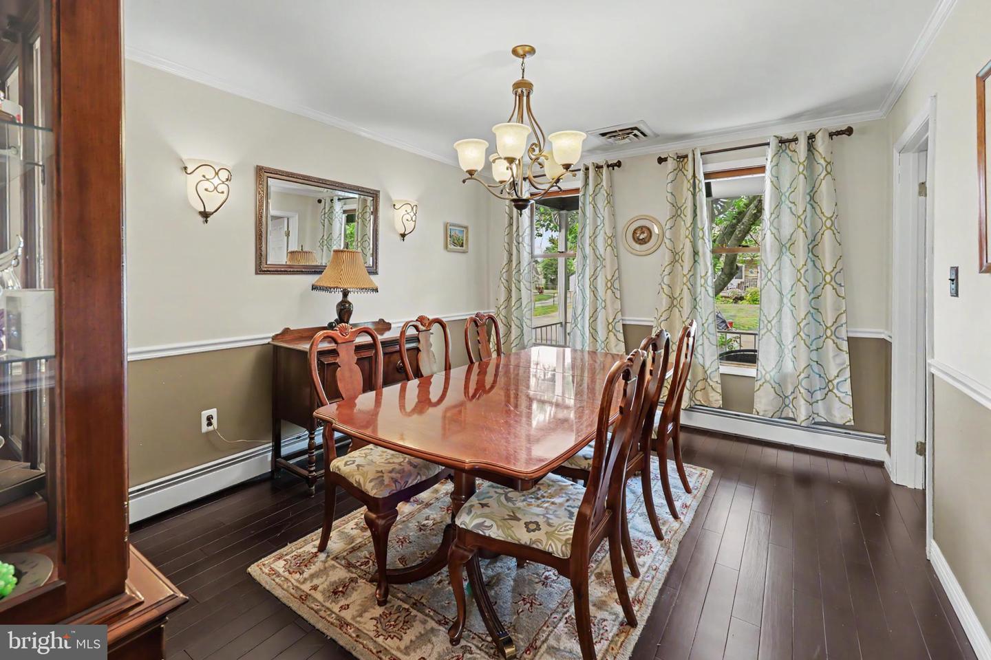 Located in the Ridley school district, dont wait to see this spacious, – image 17