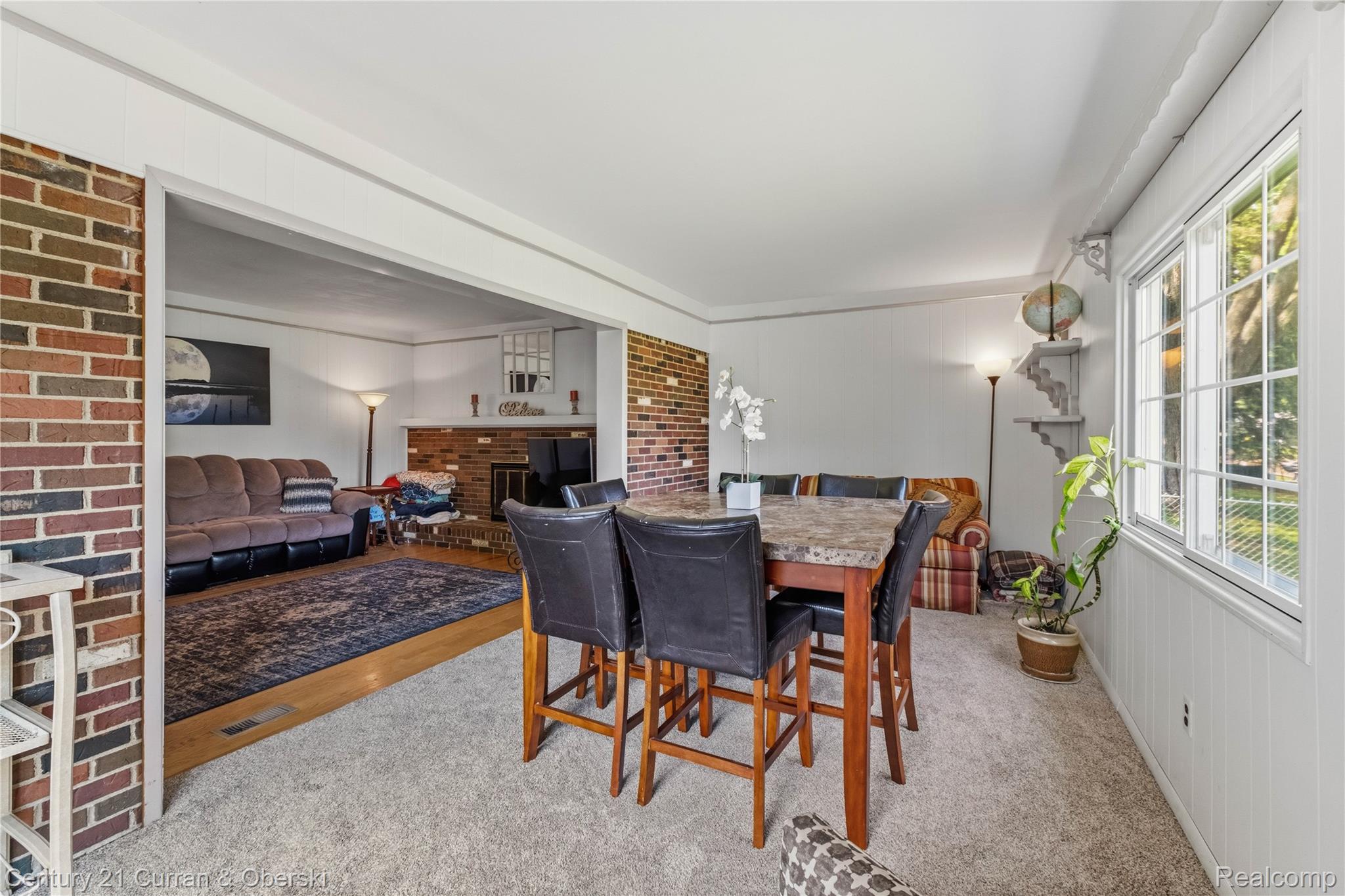 35484 35484 Bennett Street, Livonia, Michigan, 48152, USA, 6 Bedrooms Bedrooms, ,3 BathroomsBathrooms,Residential,For Sale,35484 Bennett Street,48cccbbc-518b-423c-b866-0b6ffb