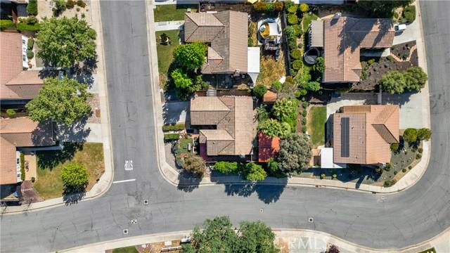 Charming, comfortable, and move-in readythis beautifully updated 3 bed – image 28