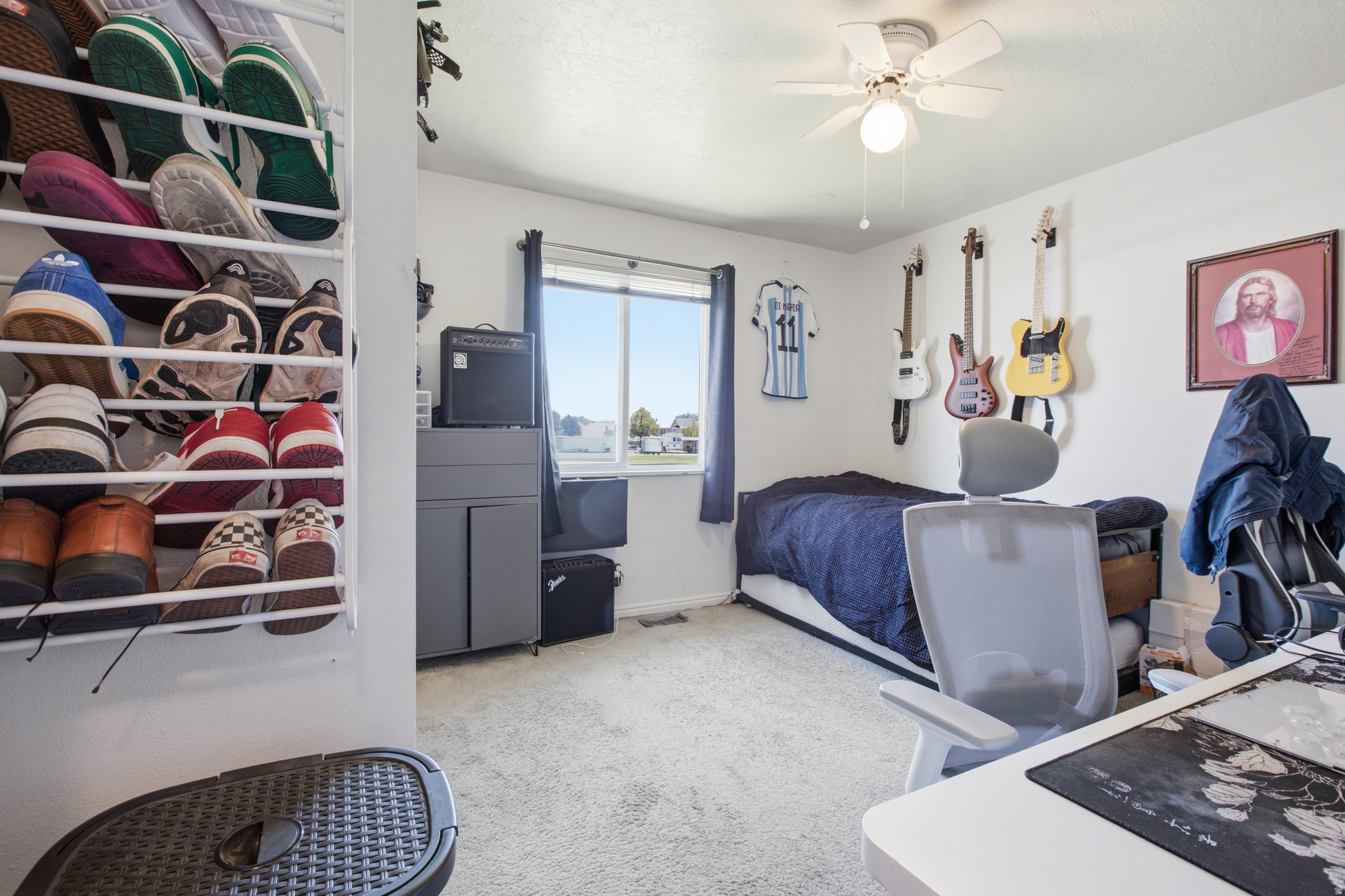 More photos to come. Spacious side-by-side duplex featuring 3 large be – image 15