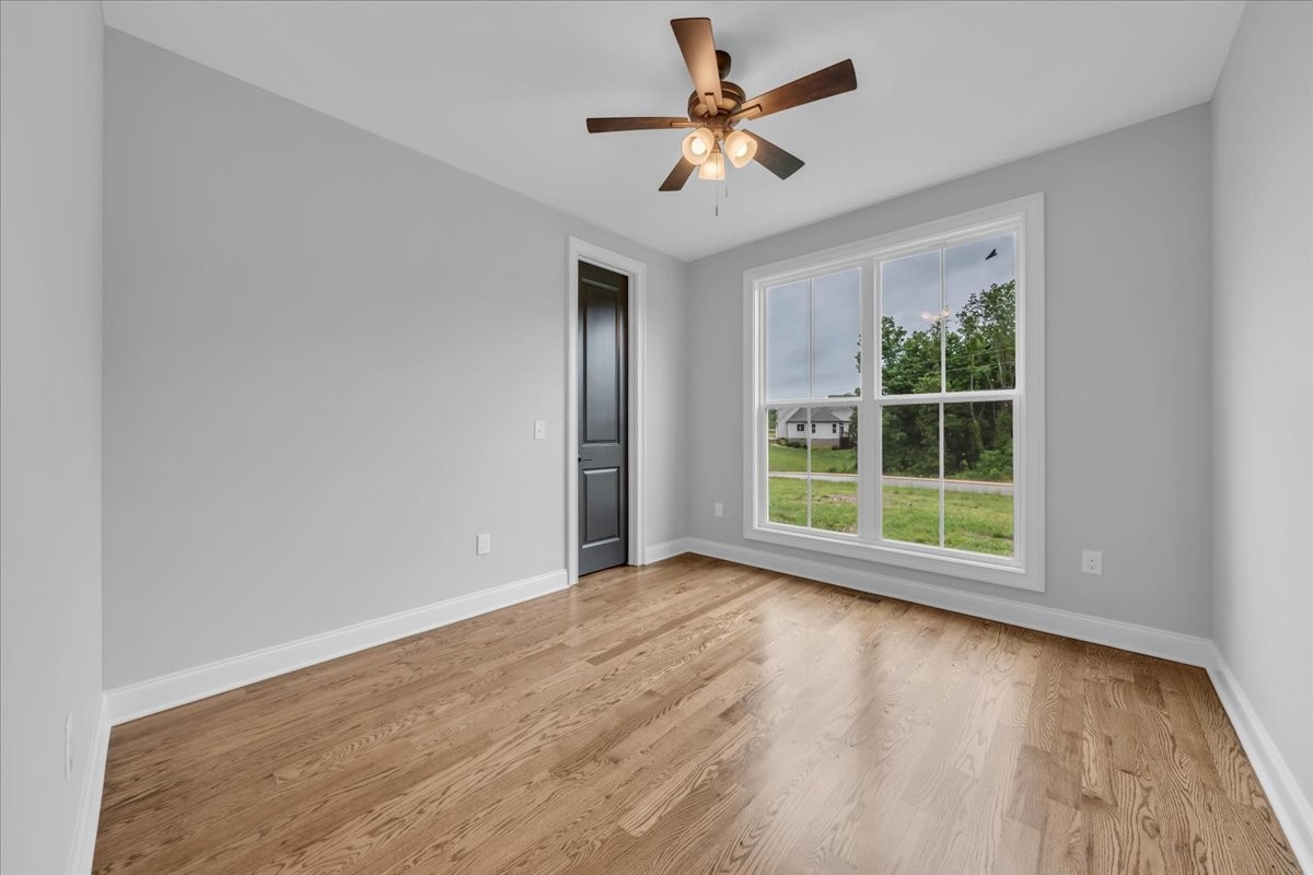 74 74 Summer Lake Ct Lot 16, Winchester, Tennessee, 37398, USA, 3 Bedrooms Bedrooms, ,4 BathroomsBathrooms,Residential,For Sale,74 Summer Lake Ct Lot 16,3232049
