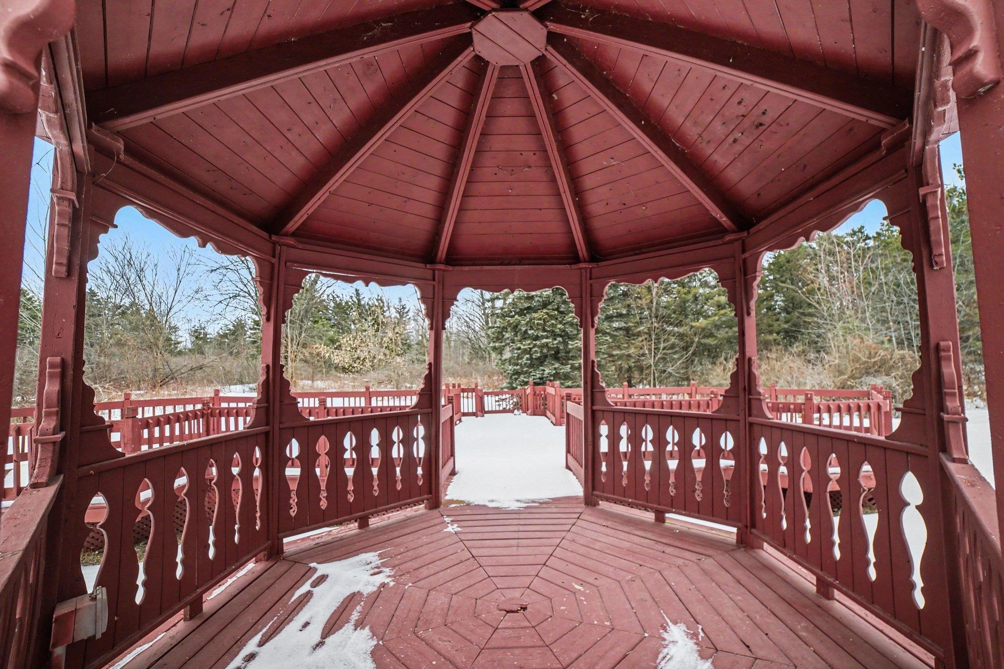 11239 11239 N Loomis, 4, Clare, Michigan, 48617, USA, 11 Bedrooms Bedrooms, ,13 BathroomsBathrooms,Residential,For Sale,11239 N Loomis , 4,a69be9bc-94de-486f-906f-c7f3dd