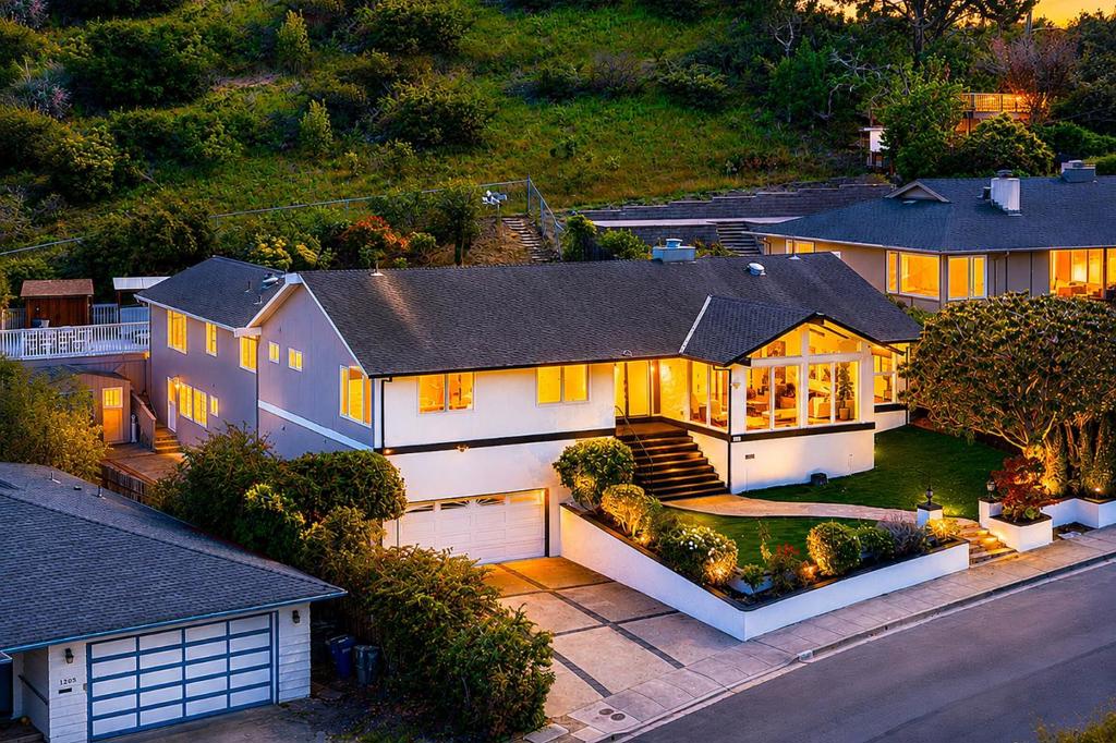 1209 1209 Lake Street, Millbrae, California, 94030, USA, 6 Bedrooms Bedrooms, ,6 BathroomsBathrooms,Residential,For Sale,1209 Lake Street,60cfbb1e-e2e7-4d37-a4a5-f91b0d