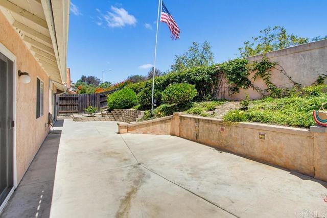 2194 2194 Luz Wy, Oceanside, California, 92056, USA, 3 Bedrooms Bedrooms, ,2 BathroomsBathrooms,Residential,For Sale,2194 Luz Wy,NDP2604585