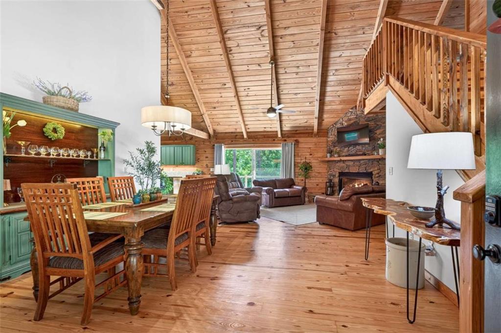 Fully furnished true log home on 5.78 private wooded acres in sought-a – image 6