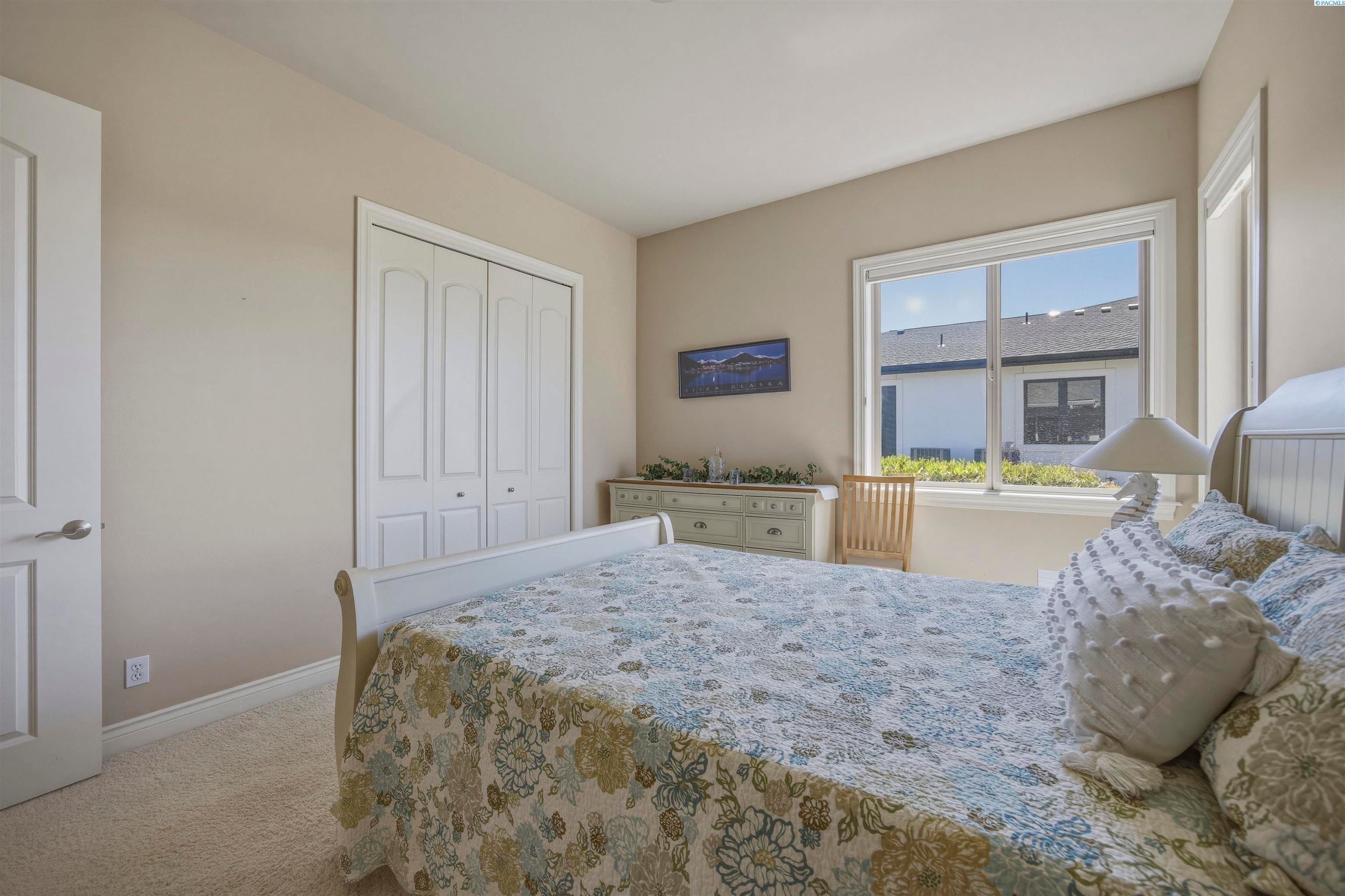 170 170 Alta Lane, Pasco, Washington, 99301, USA, 4 Bedrooms Bedrooms, ,2 BathroomsBathrooms,Residential,For Sale,170 Alta Lane,ec5bbd90-fd58-4a72-a74c-4d72bc