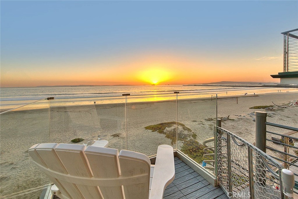 99 99 A Surfside, Surfside, California, 90743, USA, 4 Bedrooms Bedrooms, ,4 BathroomsBathrooms,Residential,For Sale,99 A Surfside,CV26025098